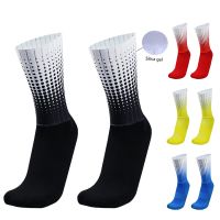 New Style Polka Dot Summer Sports Cycling Socks Non-slip Silicone Pro Outdoor Racing Bike Socks Calcetines Ciclismo  Pedometers