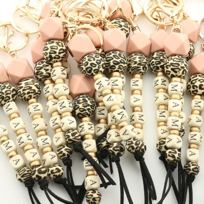 New Mothers Day Gift Designer Leopard Print Silicone Wood Bead Mama Keychain Monogram Key chain For Mom Keychain Key Chains