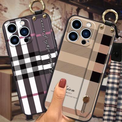 protective New Arrival Phone Case For iphone14 Pro Soft classic Wristband Fashion Design Small daisies cartoon Lanyard