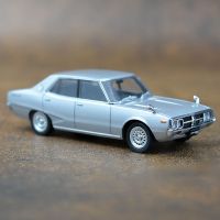 Diecast Nissan Skyline ระดับ2000GT XES รถโลหะผสมสะสมเครื่องประดับที่ระลึกของขวัญรถของเล่นการแสดงผล