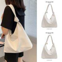 2023 new large-capacity portable single-shoulder tote bag for commuting to work and class in summer 【QYUE】