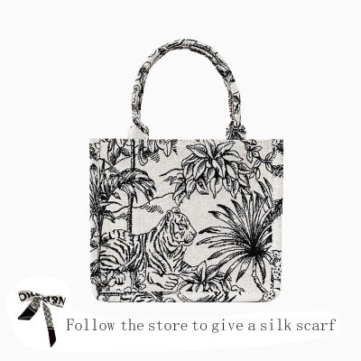 Jacquard Embroidery Tote Bag Luxury Designer Handbag Bags for Women  Brand Shopper Bag Beach Shoulder Bag with short handles