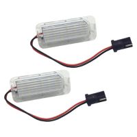 Mondeo Fiseta โคมไฟป้ายทะเบียนรถประกอบไฟป้ายทะเบียนรถป้ายทะเบียน LED สำหรับโฟกัส5D