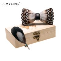 JEMYGINS 2021ใหม่ชุดเข็มกลัดโบว์หูกระต่ายทำด้วยมือชุดโบว์ขนนกสีขาวสีดำสำหรับงานแต่งงานพร้อมกล่องของขวัญ