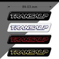 สำหรับ HONDA TRANSALP ถังป้องกันรถจักรยานยนต์สติกเกอร์ปลอกปกป้องเข่าสติกเกอร์รูปลอกฝาถังน้ำมันโลโก้ตราสัญลักษณ์ Fairing Fender