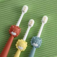 แปรงสีฟันขนนุ่มสำหรับเด็กวัยหัดเดินที่หนีบแปรงสีฟันเครื่องมือนวดด้วยตนเอง KJ57K การ์ตูนสำหรับทำความสะอาดฟันดูแลช่องปาก