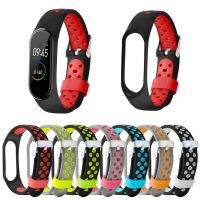 Bracelet for Xiaomi Mi Band 3 4 Sport Strap Watch Silicone wrist Strap for Xiaomi Band 4 Double Color Wristbands Smartwatches