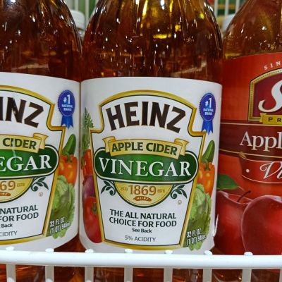 อาหารนำเข้า🌀 Fermented vinegar from Apple Heinz Apple Vinegar, weight 946ml, 1 bottle