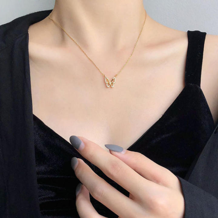 womens-rhinestone-necklace-fashionable-clavicle-chain-rhinestone-charm-necklace-womens-butterfly-necklace-fashion-clavicle-chain
