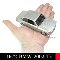 Model Car : Bburago โมเดลรถเหล็ก 1972 BMW 2002 tii - Silver 1:32 โมเดลรถคอลเลกชัน รถคลาสสิค Diecast model car ของเล่นเด็ก Toys, Gift ... Car Model Bkk