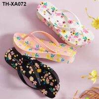 23 Luofu summer seaside beach holiday ladies floral thick bottom mid-heel flip-flops for ladies wearing flip-flops