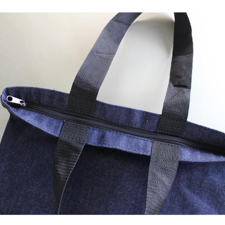 กระเป๋าผ้ายีนส์สีน้ำเงินเข้มลาย-i-love-you-tote-bag
