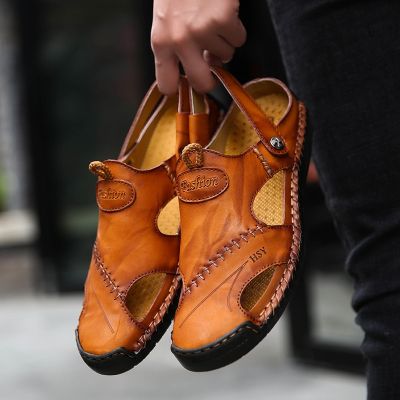 รองเท้าแตะ2023รองเท้าแตะโรมันคลาสสิกหนังรองเท้าหน้าร้อนสำหรับผู้ชายสำหรับผู้ชาย,รองเท้าผ้าใบชายหาดรองเท้าแตะกลางแจ้งรองเท้าแตะใส่เดินน้ำ
