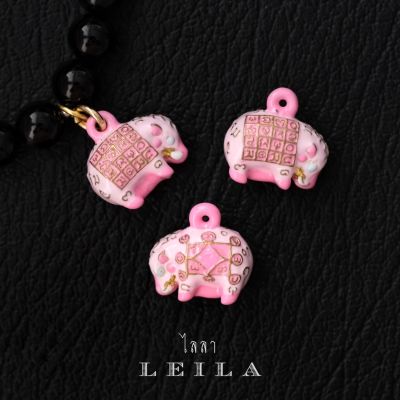 Leila Amulets หมูตัวบาท Baby Leila Collection สีชมพู (พร้อมกำไลหินฟรีตามรูป)