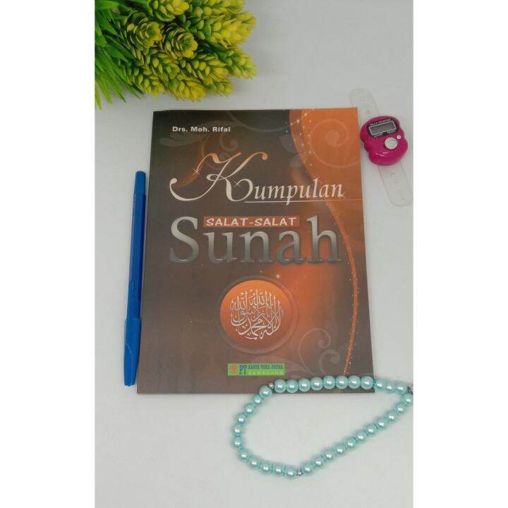 Kumpulan Salat-salat Sunah Dilengkapi Doa-doa, Latin Dan Terjemah- Toha ...