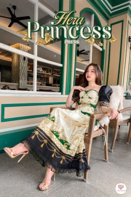 Hera Princess Dress เดรสยาวพิมพ์ลายเขียวครีม ขับผิวเจ้าหญิงมากก ต้องมีน้าา