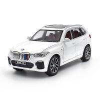 New+1:24 BMW X5 โมเดลรถโลหะผสมหลายประตูโลหะรถออฟโรดดึงกลับของขวัญของเล่นแสงสีเสียง