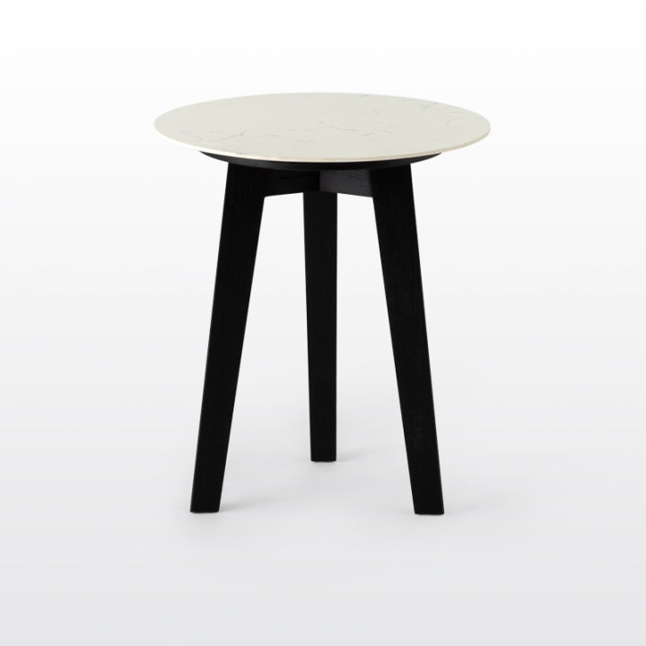 modernform CALICO โต๊ะข้าง ขาดำด้าน TOP หินควอทซ์สี VANATINO