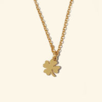 Shependence สร้อยคอ จี้ใบโคลเวอร์ (Clover Lucky Charm Necklace)