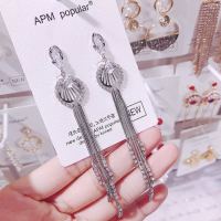 Fashion earrings ต่างหูเงินแท้925 เวอร์ชั่นเกาหลีแฟชั่น Style รูปแบบใหม่ (สินค้าพร้อมจัดส่ง)