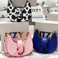 2022 Womens Bag charles and keithˉ Winter New Product Bag Crescent Bag Co branded Vagabond Bag One shoulder messenger bag