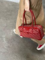 GOYARD กระเป๋าจัดงานแต่งงานกระเป๋าสีแดงของผู้หญิงแบบย้อนยุคพกพาได้ด้วยความจุขนาดใหญ่ใหม่2023ถุงเบสบอลไหล่ข้างใต้สำหรับเจ้าสาว