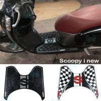 การจัดส่งของไทย SCOOPY I NEW รุ่นปี 2018แผ่นยางวางเท้า แผ่นยางรองเท้า scoopy i new 2018 ลายหมากรุก