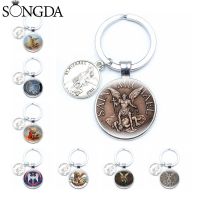 Archangel St.Michael Keychain Protect Me Saint Shield Angel Protection Glass Dome Keyring Orhodox Amulet Christian Jewelry Gift Key Chains