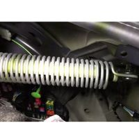 Car Trunk Shock Absorber with Spring for BMW 5 Series E60 525I 528I Auto Spring Shock Absorber