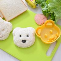 Snoopy Little Bear Shape แซนวิชแม่พิมพ์ขนมปังลายนูนอุปกรณ์เค้กแม่พิมพ์แม่พิมพ์ DIY แม่พิมพ์