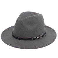 อินเทรนด์ของผู้หญิงรู้สึก Fedora หมวกปีกกว้างปานามาหมวกคาวบอยปีกนุ่มหมวกดวงอาทิตย์เหมาะสำหรับชายหาดคริสตจักรขายส่งฤดูหนาวฤดูใบไม้ผลิ