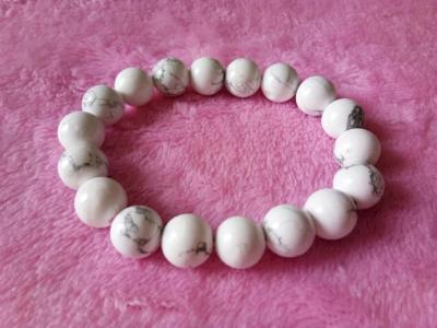 กำไลหินฮาวไลท์ Howlite (หินใจเย็น) หิน 10 mm.