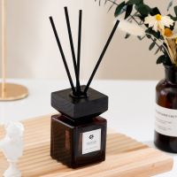 Y 100ml Indoor Household Reed Diffuser Bottle Aromatherapy Essential Oil Set Dried Rattan Stick Home Fragrance Party Decoration