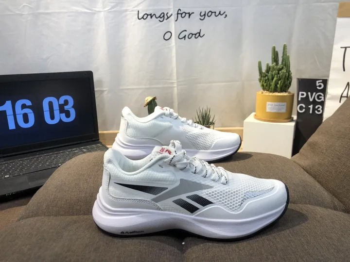 reebok endless road men's