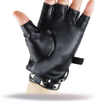 LongKeeper 1 Pair Half Finger PU Leather Gloves Women Rock Punk Style Rivet Fingerless Black Gloves New Mittens Luvas