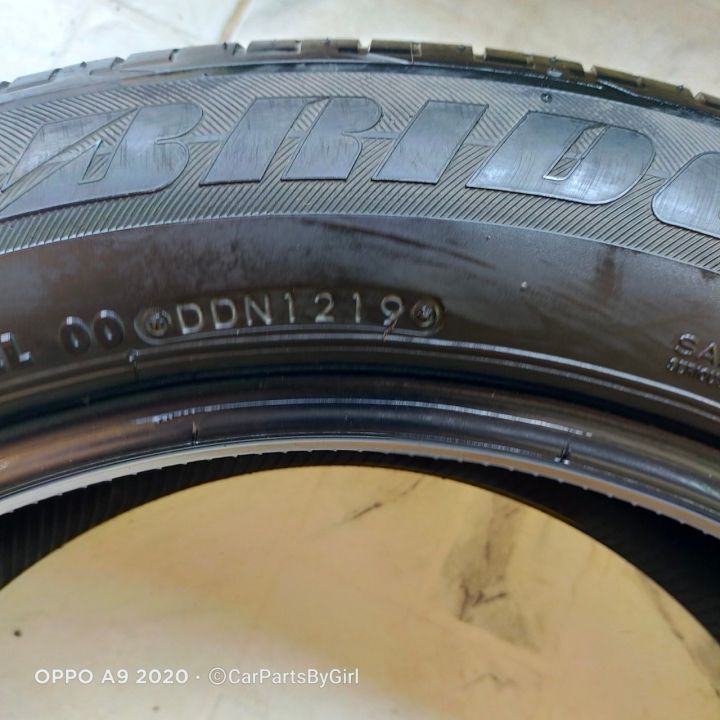 ราคาต่อ-เส้น-ยาง-ฺbridgestone-dueler-225-55-18-ฺปี19-1219-ปะสตีม-2-จุด-ไม่มีผลต่อการใช้งาน