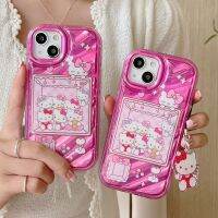 ตุ๊กตาคีบการ์ตูนน่ารัก Hello Kitty เคสโทรศัพท์สำหรับ iPhone 14ProMax 14Pro 14 14Plus เคสนิ่มกันกระแทกสำหรับ iPhone 13ProMax 13Pro 13ครอบคลุม KT เคสโทรศัพท์แมวสำหรับ Apple 12 11 Hello.kitty เคสห่อหุ้ม