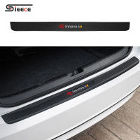 Sieece สำหรับ Toyota Innova สติกเกอร์ท้ายรถ คาร์บอนไฟเบอร์ สติกเกอร์ติดรถ สติ๊กเกอร์กันรอย ฟิล์มกันรอยรถยนต์ กันรอยประตูรถยนต์ สติกเกอร์ตกแต่งรถยนต์ สติ๊กเกอร์ติดรถ ของแต่งรถยนต์