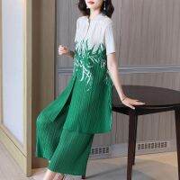 2023 Hot Dignified temperament Miyake pleated suit mom summer dress national style stretch large size slim versatile casual two-piece set for women