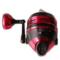 1 PCS TR25 Fishing Reel 3+1 Gear Red Metal With Wrist Guard 5PE Line 40M Closed Reel