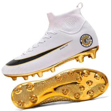 Gold cr7 clearance football boots