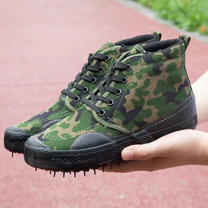 ส่งจากไทย-รองเท้าลายทหาร-เหมาะสำหรับรองเท้าทำสวน-รองเท้าเดินป่า-รองเท้าทำไร่ทำนา