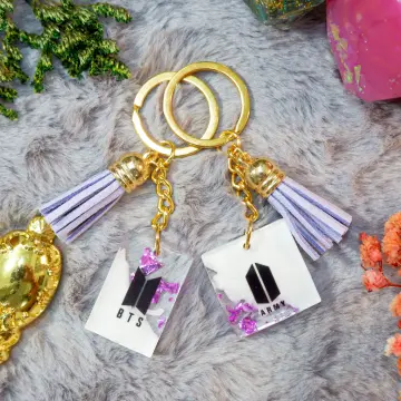 Resin on sale keychain online