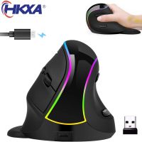 HKXA 2.4G Mouse Gaming RGB แบบชาร์จไฟได้เมาส์ไร้สายแนวตั้งสำหรับนักเล่นเกมคอมพิวเตอร์แล็ปท็อป3200 DPI เมาส์ตามหลักการยศาสตร์พร้อมแผ่นพัก