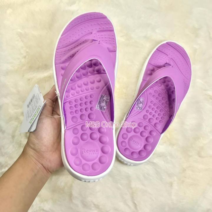 รองเท้าแตะ-crocs-reviva-flip-รองเท้าแตะ-เพื่อสุขภาพ-สินค้าขายดี-พร้อมส่ง-งาน-outlet-ถูกกว่า-shop