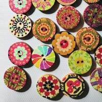 HMDC100x Mixed Vintage Colorful Flowers Wood Buttons Scrapbooking Sewing Craft 20mm