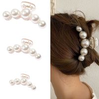 【COD】ผู้หญิง Pearl Hair Claws คลิปหนีบผมหรูหรา Pins