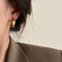 Vivienne Westwood S925 matte gold earrings for women simple sterling silver earrings design high-end earrings light luxury niche non-pierced earrings for women