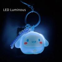 Sanrio Cinnamoroll พวงกุญแจ Kawaii,พวงกุญแจน่ารักรถเพลงของฉันตุ๊กตาจี้เรืองแสง LED สำหรับกระเป๋าเด็กผู้หญิงและเด็กของเล่นของขวัญวันหยุด