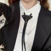 PRADA High Quality Inverted Triangle Logo Tie Trend Triangle Necklace Word Belt Couple Accessories zbn